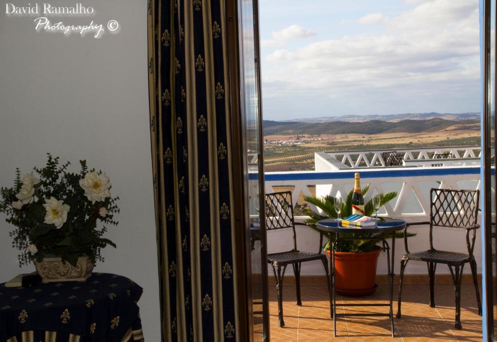 Casa Dona Antonia - Monsaraz Bed and Breakfast Δωμάτιο φωτογραφία